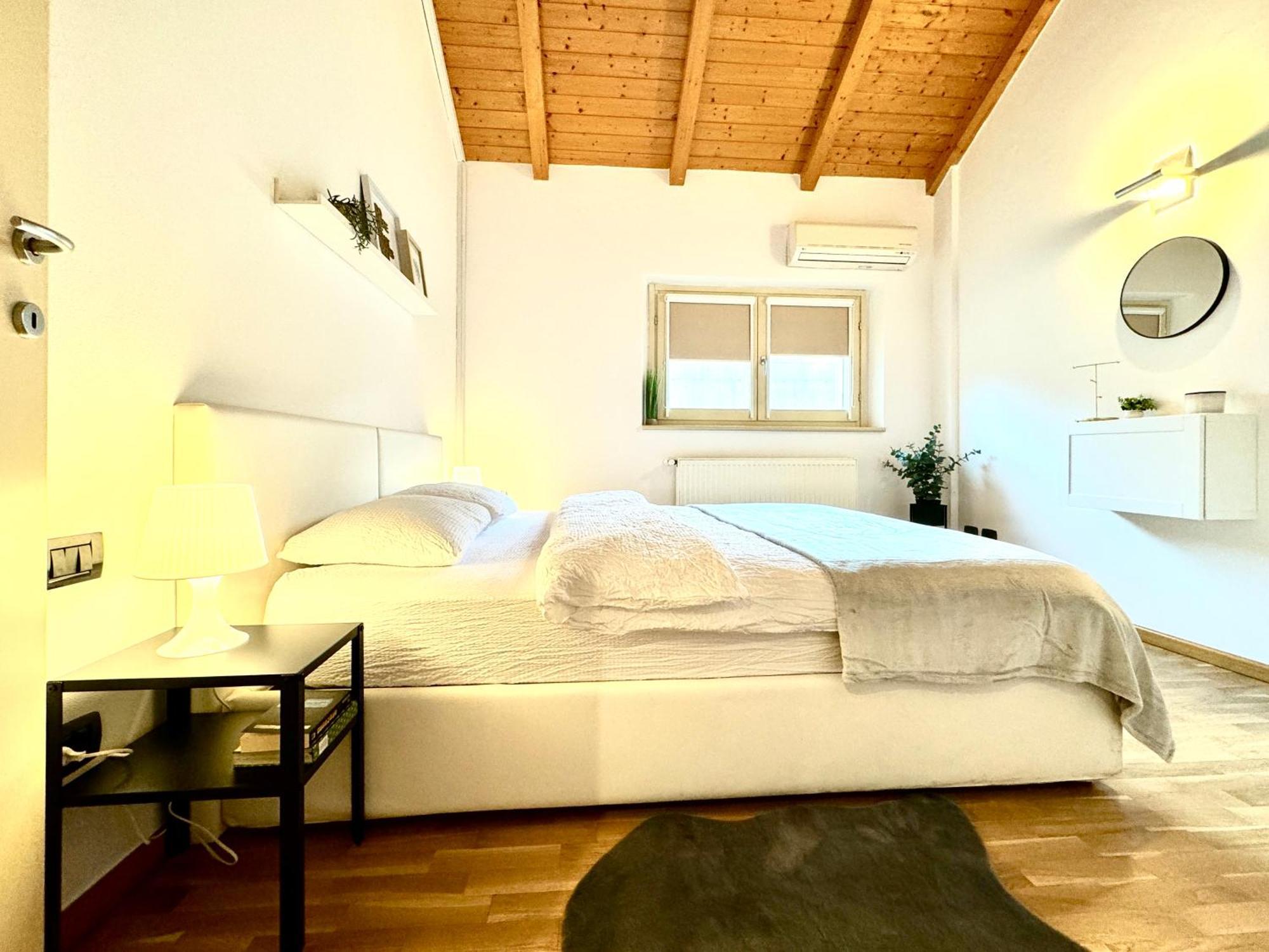 The Loft Apartment Тимишоара Екстериор снимка